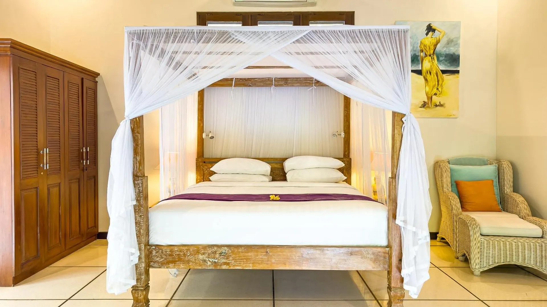 Villa Bugis Kayu Aya Seminyak Indonesia