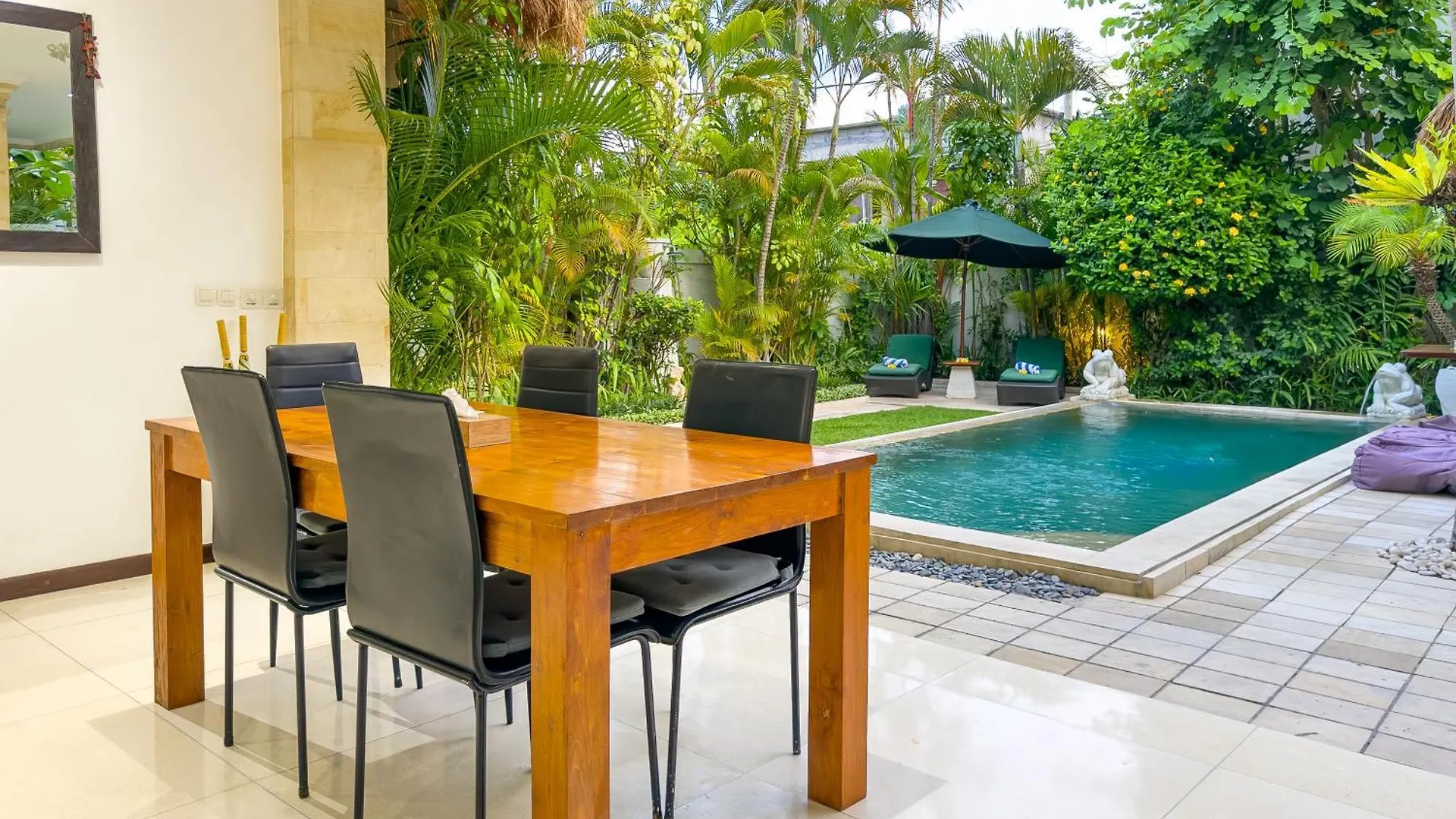 Villa Bugis Kayu Aya Seminyak  Seminyak (Bali)