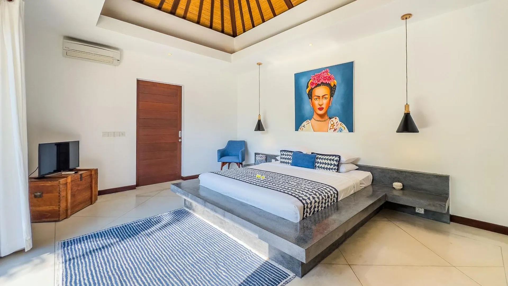 Villa Bugis Kayu Aya Seminyak