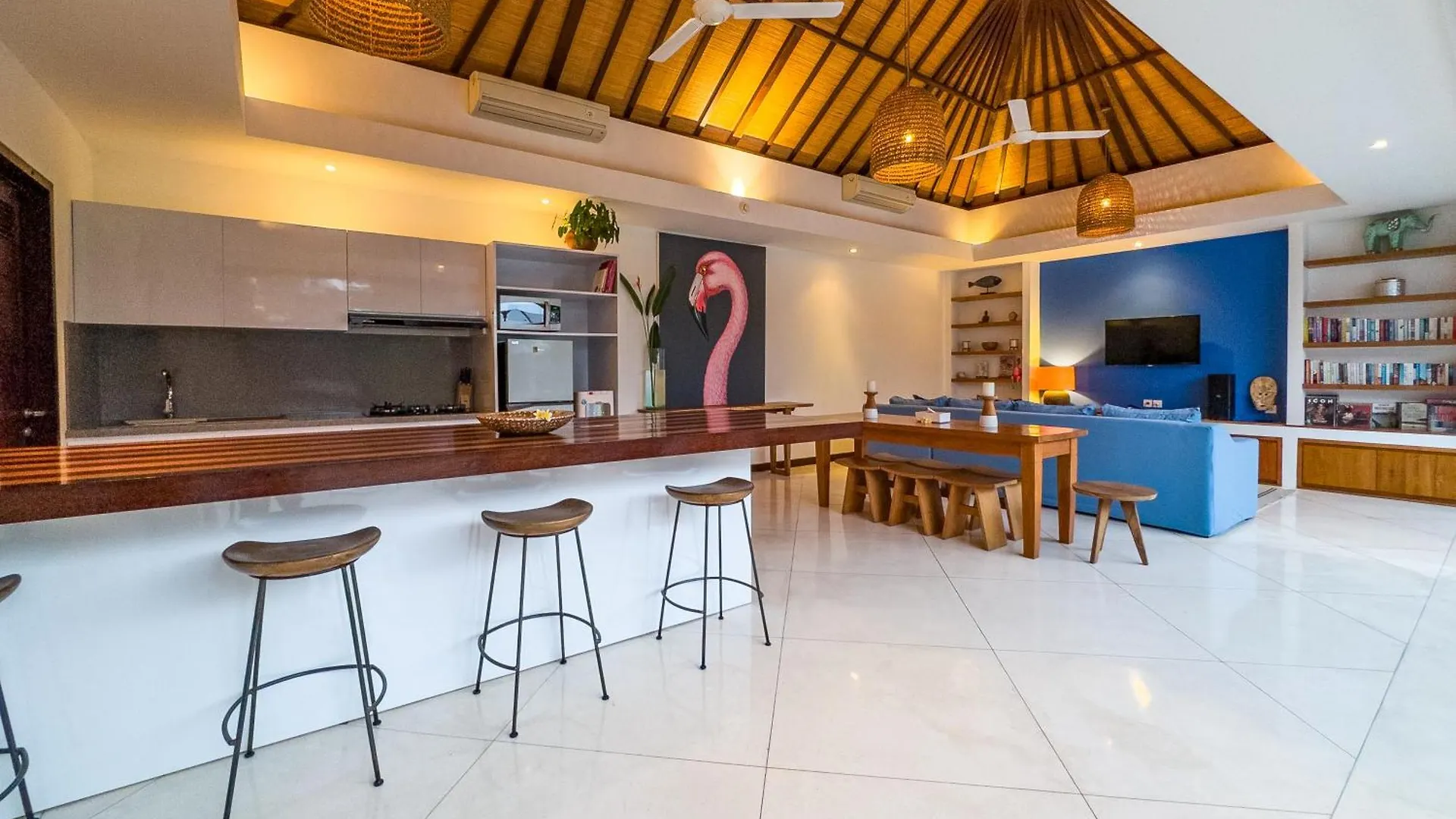 Villa Bugis Kayu Aya Seminyak 0*, Seminyak (Bali)