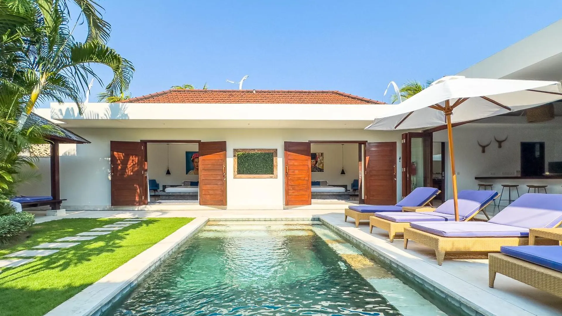Villa Bugis Kayu Aya Seminyak