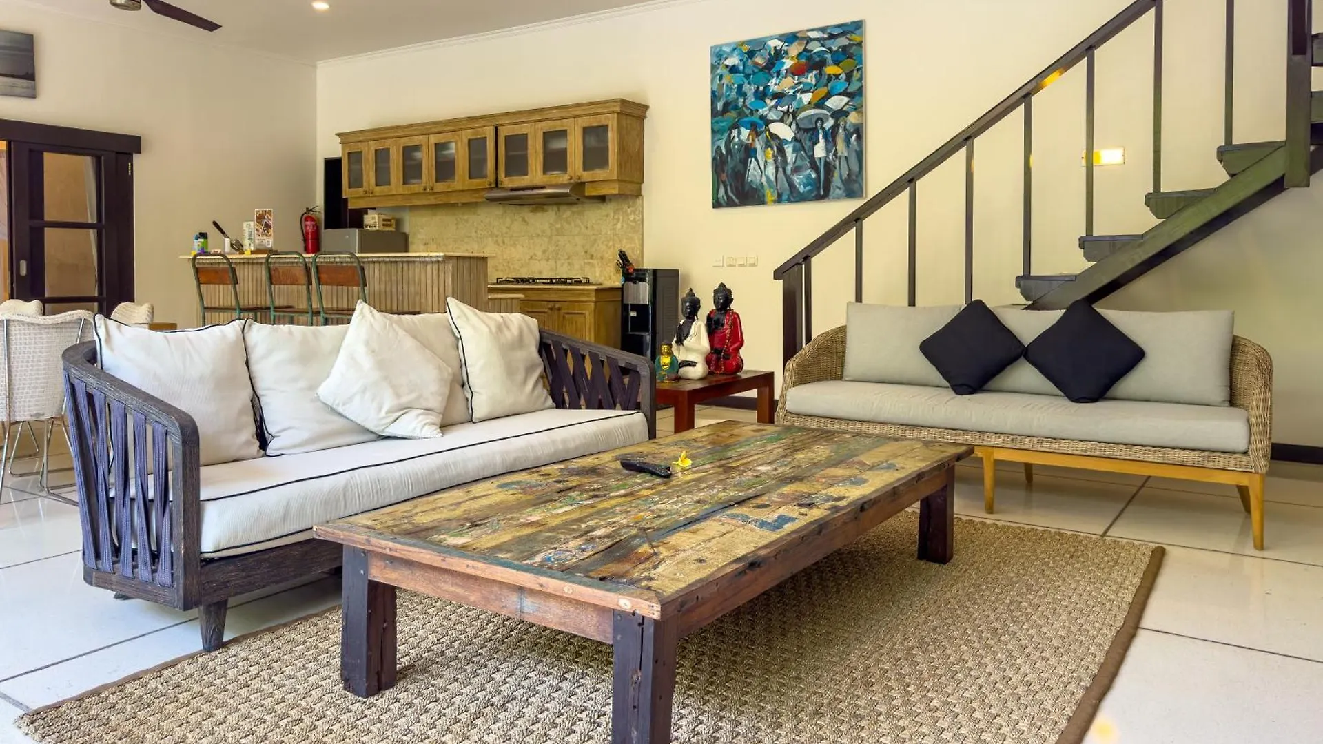 Villa Bugis Kayu Aya Seminyak